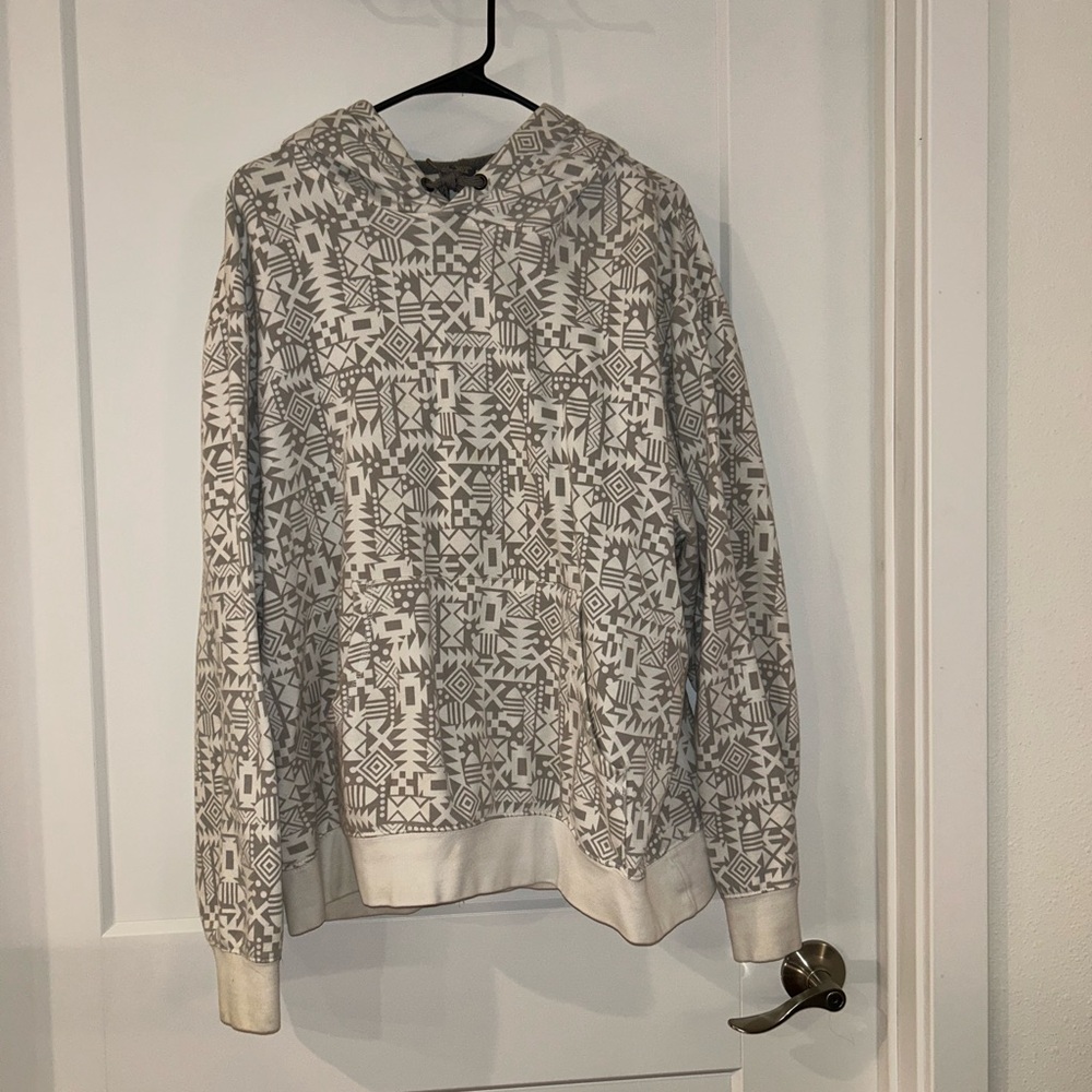 Xersion Gray Sequin Embellished Sweater